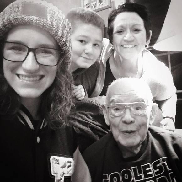 Meet your Posher, Trinity - Picture 1 of 1